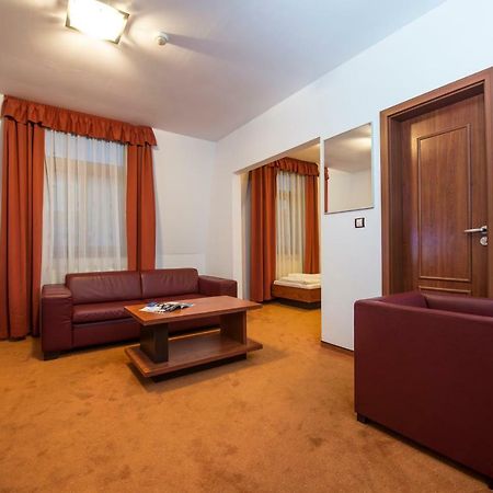 Garni Hotel Praha Trenčianske Teplice Esterno foto
