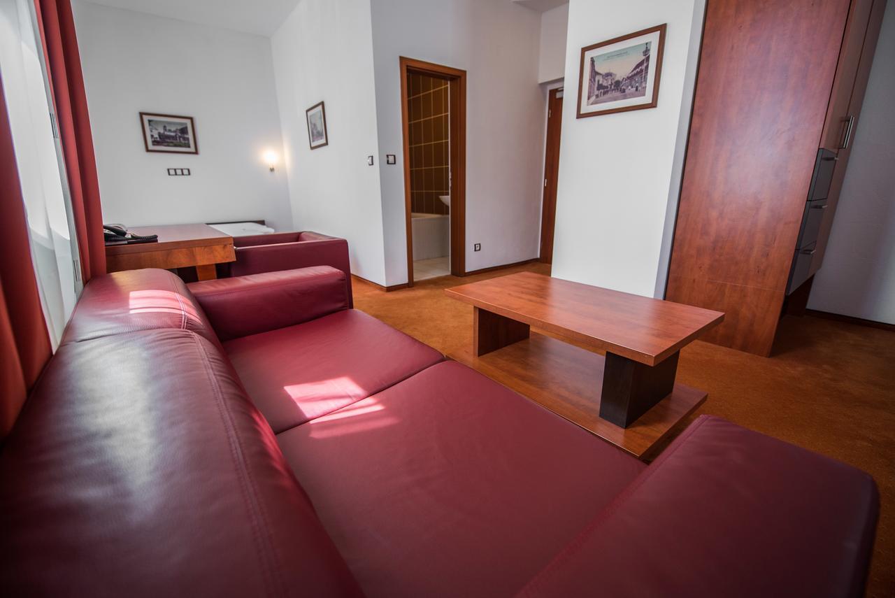 Garni Hotel Praha Trenčianske Teplice Esterno foto